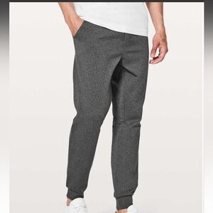 Lululemon Intent Jogger *30"
Heathered Black